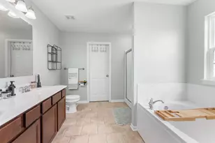 2752 Longford Ave, Valparaiso, IN 46385 - Photo 12