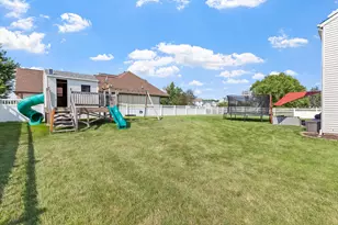 2752 Longford Ave, Valparaiso, IN 46385 - Photo 18