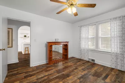 702 Pine Lake Avenue, La Porte, IN 46350 - Photo 16