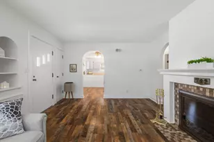 702 Pine Lake Ave, La Porte, IN 46350 - Photo 8