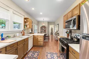 307 Institute St, Valparaiso, IN 46383 - Photo 10