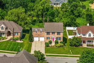 10 Kincraig Dr, Valparaiso, IN 46385 - Photo 2