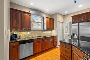 10 Kincraig Dr, Valparaiso, IN 46385 - Photo 12