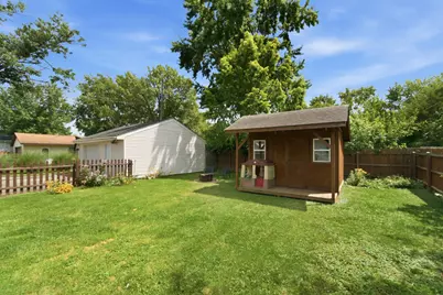 609 Sunset Drive, Kouts, IN 46347 - Photo 26