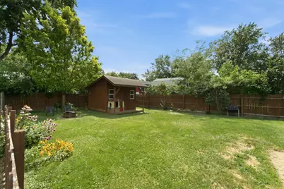 609 Sunset Drive, Kouts, IN 46347 - Photo 28