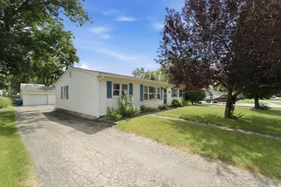 609 Sunset Drive, Kouts, IN 46347 - Photo 2
