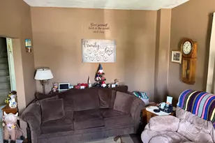 221 W Mill St, Goodland, IN 47948 - Photo 10