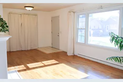 205 Grace Street, Michigan City, IN 46360 - Photo 4