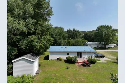 49 W 800 N, Winamac, IN 46996 - Photo 6