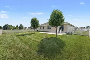 9441 Polk St, Crown Point, IN 46307 - Photo 2