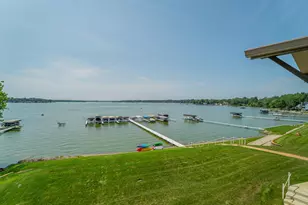 8121 Lake Shore Dr, Cedar Lake, IN 46303 - Photo 12