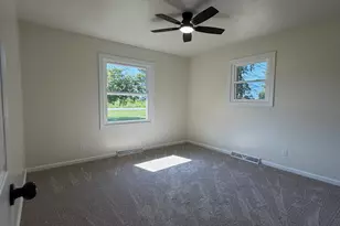 100 S 500 W, La Porte, IN 46350 - Photo 22