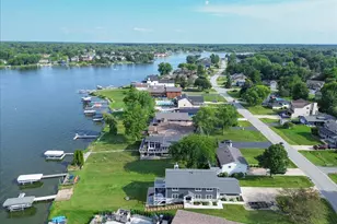 3496 W Lakeshore Dr, Crown Point, IN 46307 - Photo 36