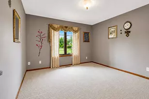 2614 Lancelot Ln, Dyer, IN 46311 - Photo 20