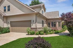 4906 Waters Edge Dr, Valparaiso, IN 46383 - Photo 1