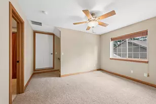 4906 Waters Edge Dr, Valparaiso, IN 46383 - Photo 12