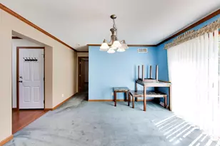 852 Springdale Dr, Hobart, IN 46342 - Photo 8