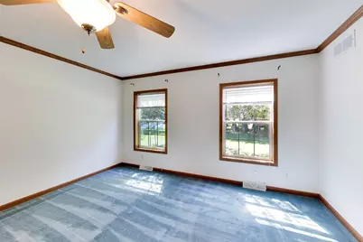 852 Springdale Drive, Hobart, IN 46342 - Photo 16