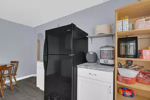 117 N Wisconsin St, Hobart, IN 46342 - Photo 16
