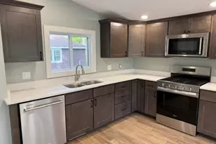 805 Woodland Terrace, Valparaiso, IN 46383 - Photo 4
