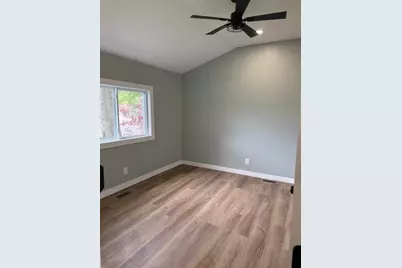 805 Woodland Terrace, Valparaiso, IN 46383 - Photo 8