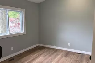 805 Woodland Terrace, Valparaiso, IN 46383 - Photo 8