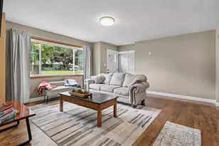 706 Milton St, Valparaiso, IN 46385 - Photo 6