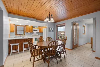 622 Azalea Street SE, Demotte, IN 46310 - Photo 10
