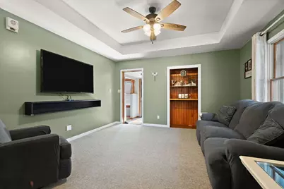 622 Azalea Street SE, Demotte, IN 46310 - Photo 8
