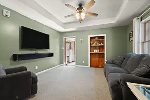 622 Azalea St SE, Demotte, IN 46310 - Photo 8
