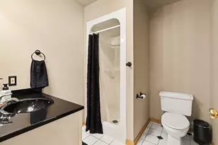 141 Kensington Dr, Valparaiso, IN 46385 - Photo 28