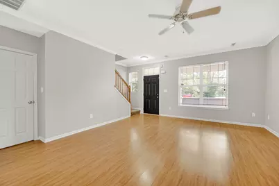 318 Village Square, Westchester Township, IN 46304 - Photo 6