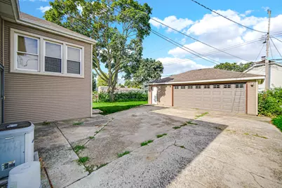 4124 Sheffield Avenue, Hammond, IN 46327 - Photo 4