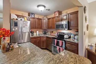 205 W Joliet St, Schererville, IN 46375 - Photo 16