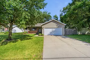 3846 Schneider St, Lake Station, IN 46405 - Photo 1