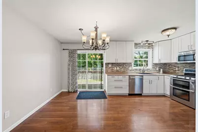 3846 Schneider Street, Lake Station, IN 46405 - Photo 4
