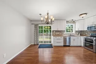 3846 Schneider St, Lake Station, IN 46405 - Photo 4