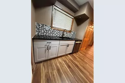 6818 Huron Avenue, Hammond, IN 46323 - Photo 8