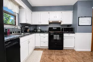 1947 Loganberry Ln, Crown Point, IN 46307 - Photo 12
