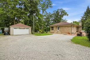 6110 Colorado St, Hobart, IN 46342 - Photo 24