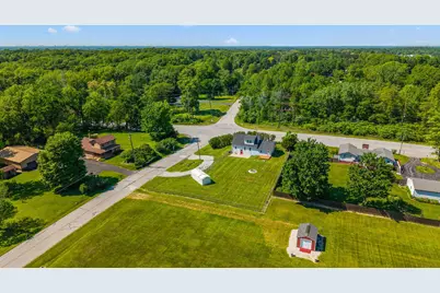 799 N 400 E, Valparaiso, IN 46383 - Photo 34