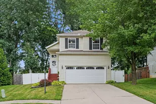 806 Galway Dr, Valparaiso, IN 46385 - Photo 1