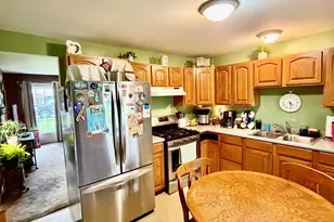 1356 W 1st Pl, Hobart, IN 46342 - Photo 6
