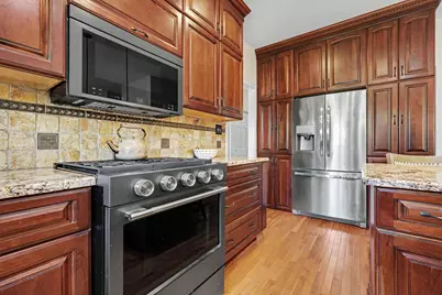 1352 Diamond Boulevard, Valparaiso, IN 46385 - Photo 12