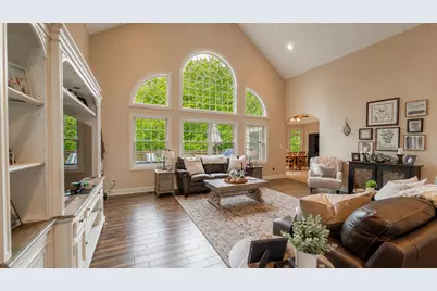 9385 Julia Drive, Saint John, IN 46373 - Photo 8