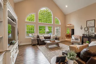 9385 Julia Dr, Saint John, IN 46373 - Photo 8