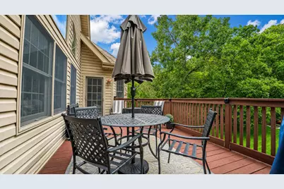 9385 Julia Drive, Saint John, IN 46373 - Photo 18