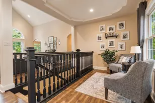 9385 Julia Dr, Saint John, IN 46373 - Photo 6