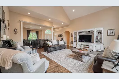 9385 Julia Drive, Saint John, IN 46373 - Photo 12