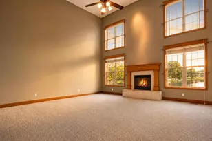 37 Covington Dr, Valparaiso, IN 46385 - Photo 12